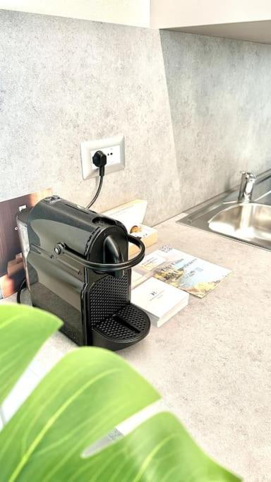 קומו Duomo Modern Loft 100Mt From Duomo And Lake מראה חיצוני תמונה