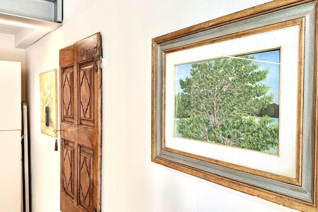 קומו Duomo Modern Loft 100Mt From Duomo And Lake מראה חיצוני תמונה
